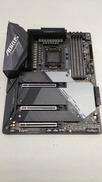 マザーボード|GIGABYTE