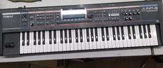 シンセサイザー|ROLAND