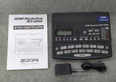 ZOOM リズムマシン RT-223|ZOOM