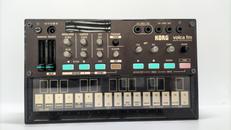 デジタルFMシンセサイザー|KORG