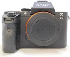 ミラーレス一眼|SONY
