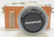 ミラーレス一眼|OLYMPUS