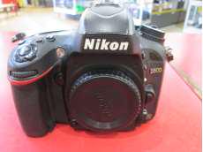 デジタル一眼レフ|NIKON