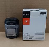 単焦点レンズ|SONY