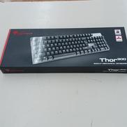 ゲーミングキーボード|GENESIS