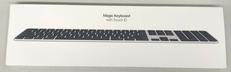 MAGIC KEYBOARD|APPLE