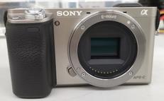 ミラーレス一眼|SONY