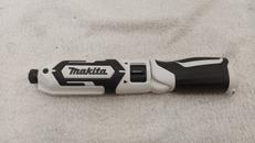 充電式インパクトドライバー|MAKITA