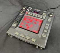 【128種エフェクト搭載】サンプラー|KORG