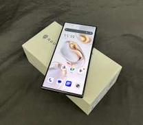 【Snapdragon 8 Elite搭載】ゲーミングスマホ|REDMAGIC