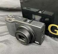 【APS-Cセンサーを搭載】コンパクトデジタルカメラ|RICOH