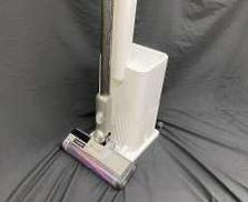 【4つのセンサーが賢く掃除をサポート】コードレスクリーナー|SHARK