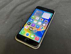 【5G対応!!64GB!!】IPHOEN SE 3RD|APPLE