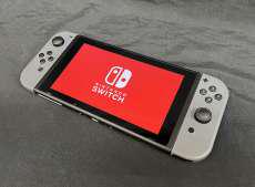 【バッテリー拡張モデル】NINTENDO SWITCH|NINTENDO