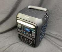 ストラップ付属で災害時や外出時に便利|ANKER