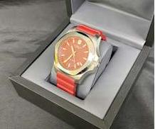 【本場スイス製‼レッドカラー‼】腕時計|VICTORINOX