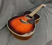 【芯のある明快なサウンド】アコースティックギター|YAMAHA