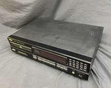 【フルタイム18ビットD/Aコンバーター搭載】CDプレーヤ-|VICTOR