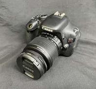 【可動式の3.0型ワイド液晶を採用】デジタル一眼レフ|CANON