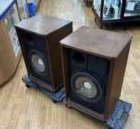 【国産エンクロージャーの名作】ペアスピーカー|SANSUI
