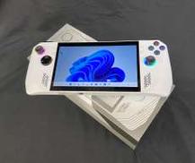 【究極のハンドル型ゲーミングPC】ROG Ally|ASUS