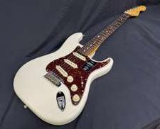 【プロの楽器の新たなスタンダード】エレキギター|FENDER