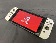【マルチ対応の大人気商品】NINTENDO SWITCH