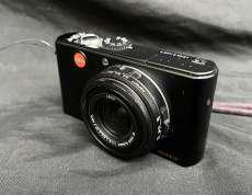 【光学ズーム4倍搭載】デジタルカメラ|LEICA