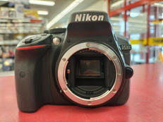 デジタルカメラ|NIKON