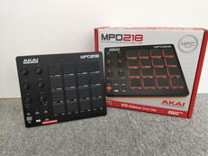 MIDIコントローラー|AKAI