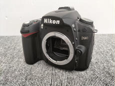 デジタル一眼レフ|NIKON