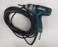 電動インパクトドライバー|MAKITA