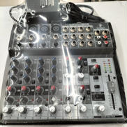 ミキサー|BEHRINGER