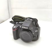 デジタル一眼レフ|NIKON