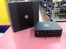 ベースアンプヘッド|DARKGLASS ELECTRONICS