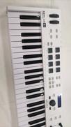 MIDIキーボード|ARTURIA
