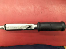 ヘッド交換式トルクレンチ|東日製作所