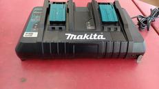 2口急速充電器|MAKITA