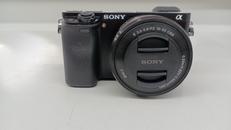 ミラーレス一眼ダブルズームキット|SONY