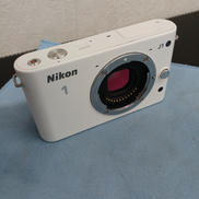ミラーレス一眼ボディ|NIKON