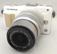 ミラーレス一眼|OLYMPUS