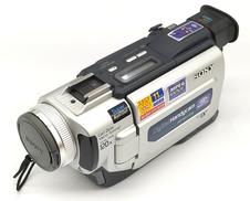 RS　ジャンク品 ビデオカメラとソニーカメラ カメラ(junk) ｜ ビデオカメラ ・デジタルカメラならビデキン