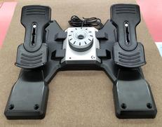 ラダーペダル|THRUSTMASTER