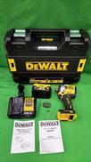 充電式インパクトレンチ|DEWALT