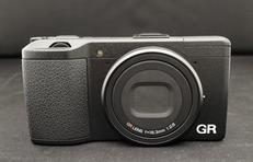 コンパクトデジタルカメラ|RICOH