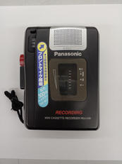 ポータブルカセットプレーヤー|PANASONIC