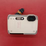 デジタルカメラ|OLYMPUS