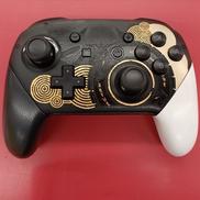 SWITCH PROコントローラー|NINTENDO