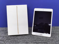【画面左下にホワイトスポット有り】IPAD　MINI4|APPLE