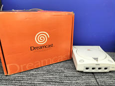 【キズヨゴレ有り】ドリームキャスト